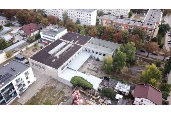 kujawsko-pomorskie, Włocławek, Planty, Budynek handlowo-magazynowy | Włocławek